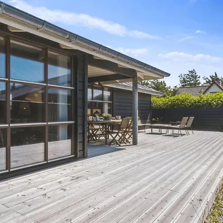 Casa de Férias Fridgerd - 250m From The Sea In Nw Jutland By Interhome *